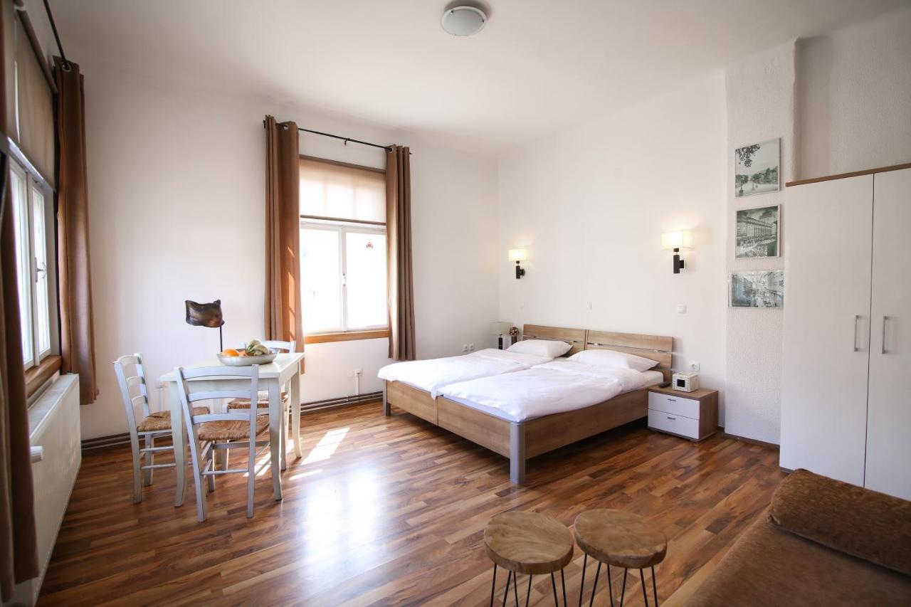 Hotel Katrca Любляна Екстериор снимка