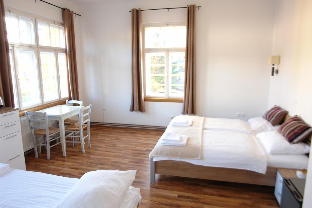 Hotel Katrca Любляна Стая снимка